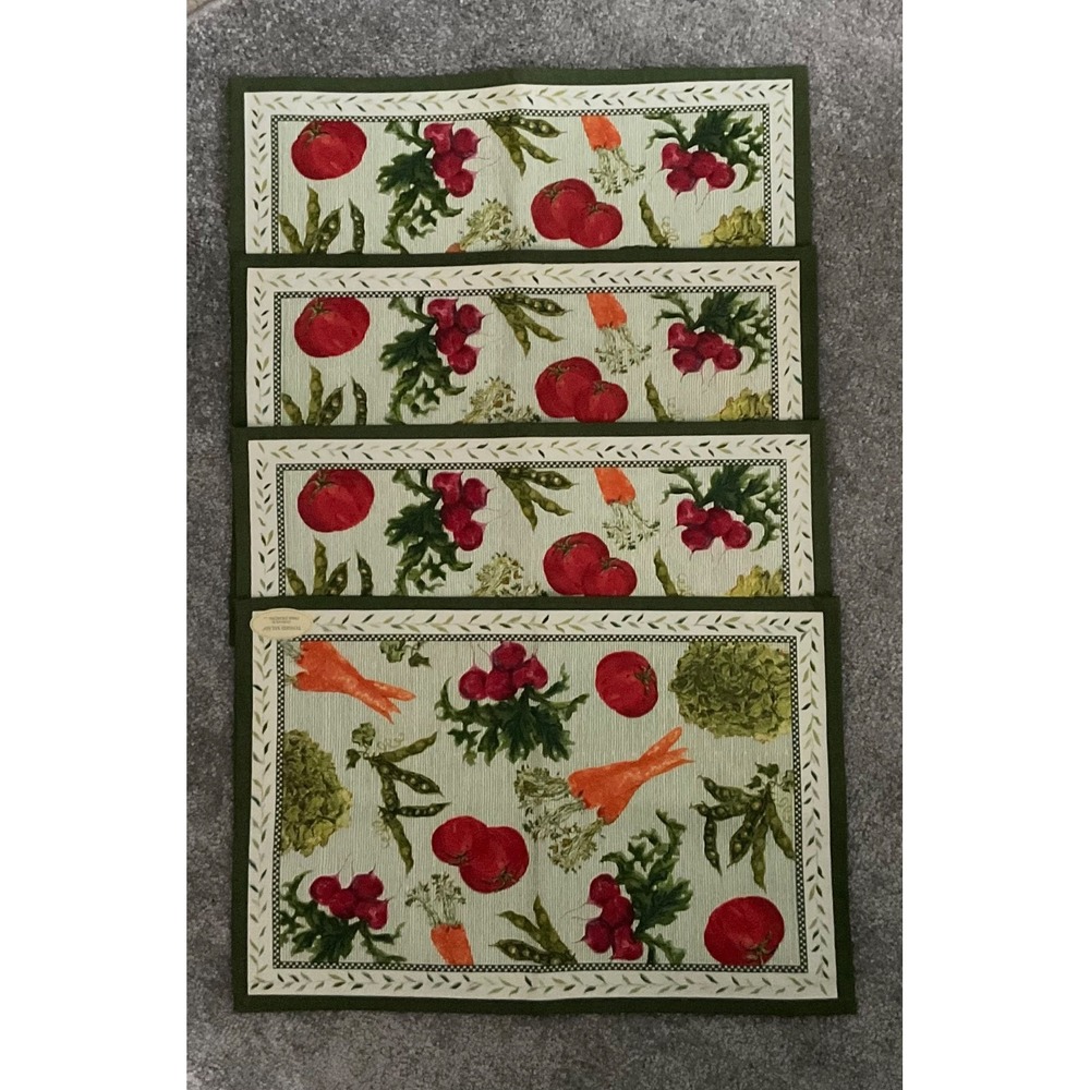 NWOT Park Designs ~~Set of 4~~ Placemats "Tossed Salad" 100% Cotton